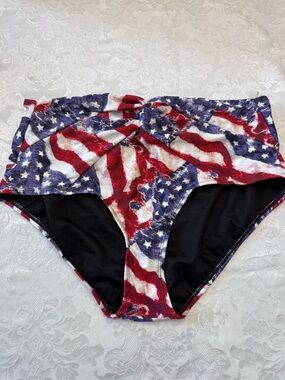 Swimsuits For All Swim Sexy Size 16 Twist Front Bikini Bottoms USA Flag New